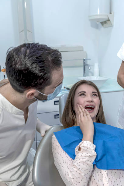 Emergency Dentist Open Today in FL